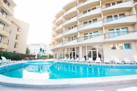 Hotel Veris in Несебър
