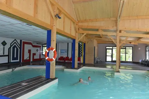 Airotel Pyrénées in Esquièze-Sère — foto 8
