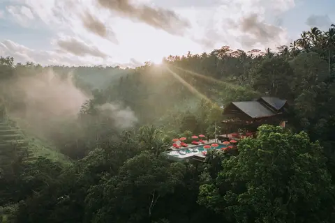 Buahan, A Banyan Tree Escape in Payangan