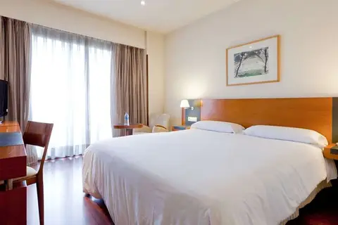 Senator Barajas Hotel in Madrid — foto 25