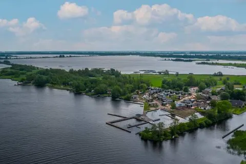 Vakantiepark De Wiedense Meren foto 10