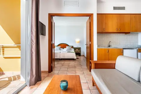 Aparthotel Vibra Blanc Palace in Ciutadella — foto 15