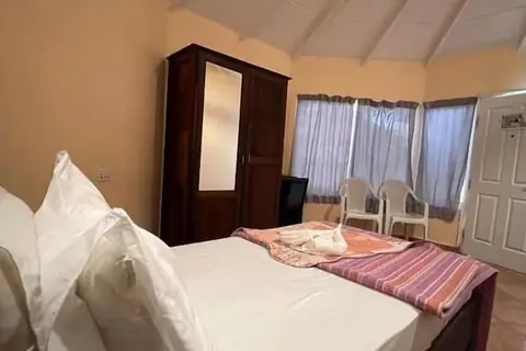 Tropic Garden Hotel in Banjul — foto 26