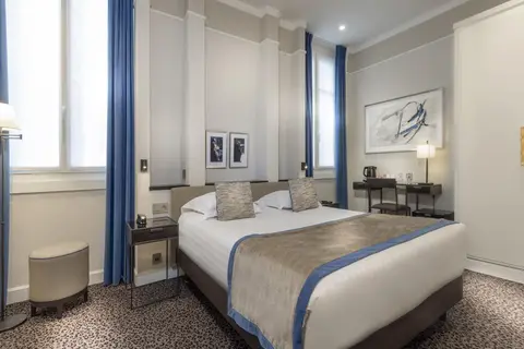 Hotel Du Bois Paris Champs-Elysees in Parijs — foto 9