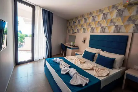 Pearl Beach Resort in Čanj — foto 21