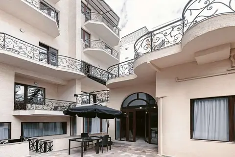 Hotel Splendid Tbilisi in Tbilisi — foto 25