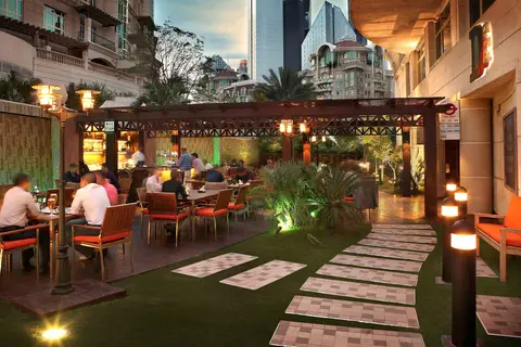 Swissôtel Al Murooj Dubai in Dubai — foto 13