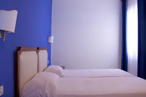 Hotel Tirrenia in Sorrento — foto 27