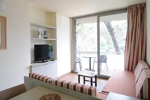 Aparthotel Ciutat de Palol in Castell d'Aro, Platja d'Aro i s'Agaró — foto 6