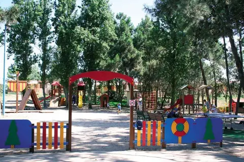 Villaggio Turistico Rosapineta Sud in Rosolina — foto 5