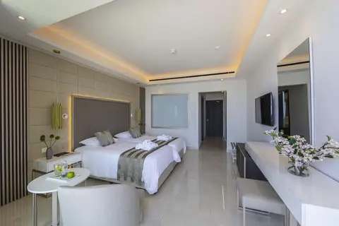 Chrysomare Beach Hotel and Resort in Αγία Νάπα — foto 3