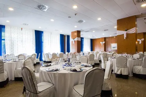 Hotel Las Provincias in Fuenlabrada — foto 13