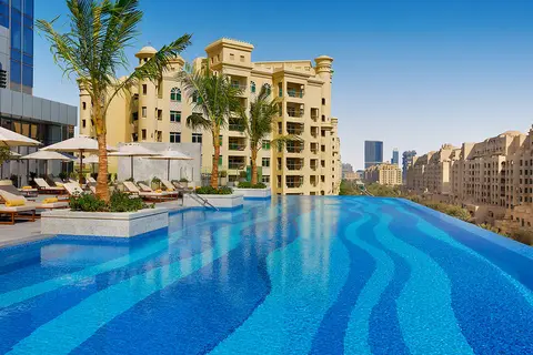 The St. Regis Dubai - The Palm in Aura Skypool