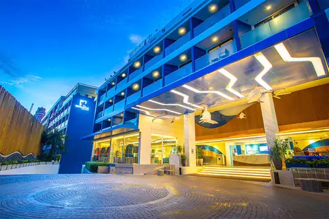 Hotel Clover Patong Phuket in Patong — foto 11
