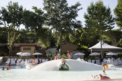 Camping hu I Pini Village in Fiano Romano — foto 10