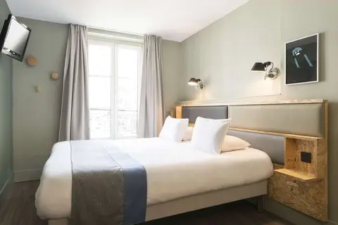Hôtel Basss in Parijs