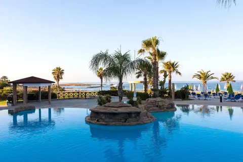 Leonardo Cypria Bay in Geroskipou — foto 15