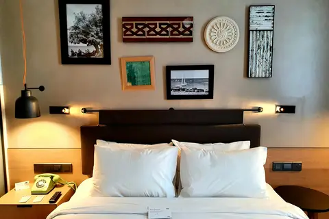 Hotel Indigo Larnaca in Larnaca — foto 28
