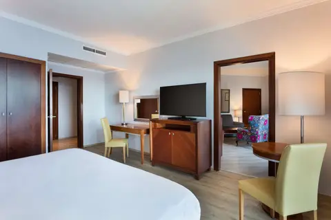Radisson Blu Resort St. Julians in San Ġiljan — foto 5