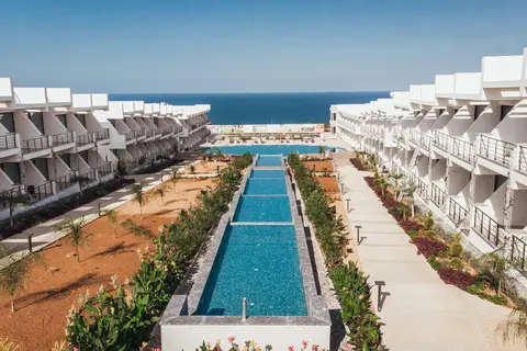 Pearl Island Holiday Homes in Tatlısu