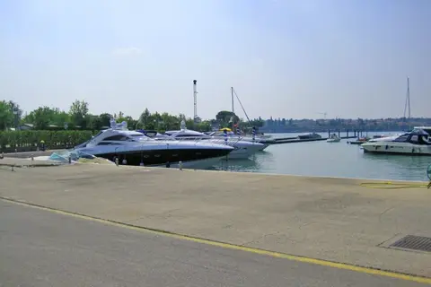 Del Garda in Peschiera del Garda — foto 23