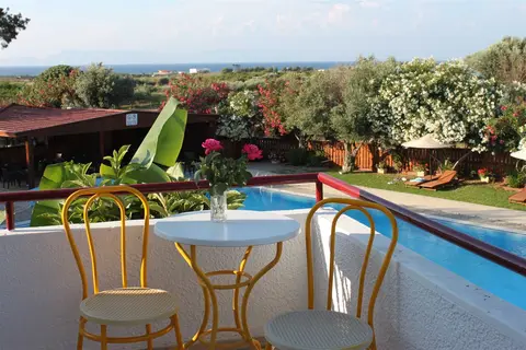 Vallian Village in Παραδείσι — foto 2