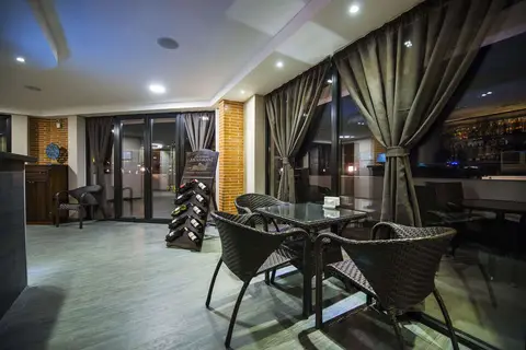 Tbilisi Inn in Tbilisi — foto 8