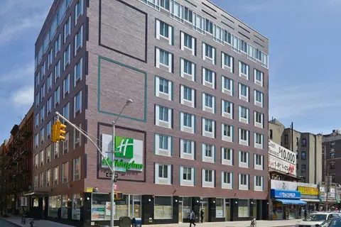Holiday Inn New York Lower East Side in New York