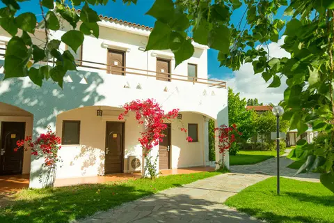 Golden Coast Hotel & Bungalows in Δημοτική Ενότητα Νέας Μάκρης — foto 9