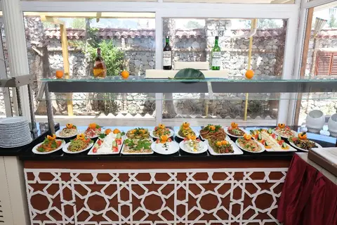 Beldibi Beach Hotel in Kemer — foto 8