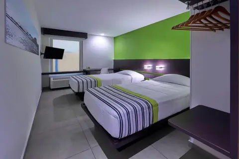 City Express Plus by Marriott Cancún Aeropuerto Riviera in Cancún, foto 6