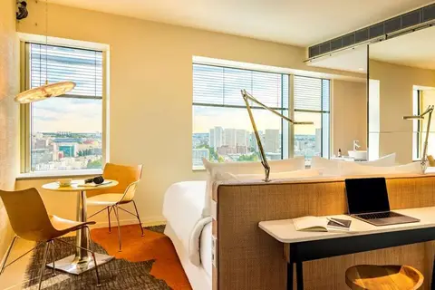 TOO Hotel Paris Mgallery in Parijs — foto 5