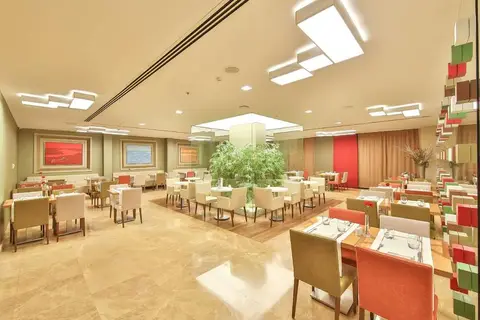 Ramada by Wyndham Istanbul Taksim in Beyoğlu — foto 8