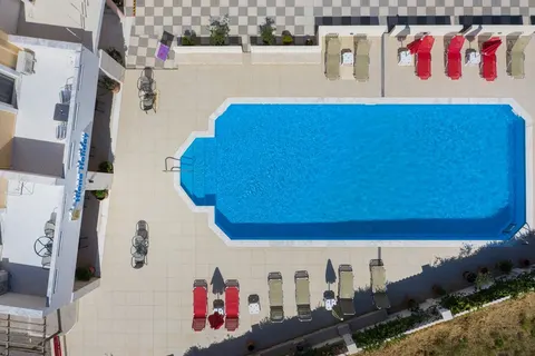 Fly & Go Hiona Holiday Resort foto 15