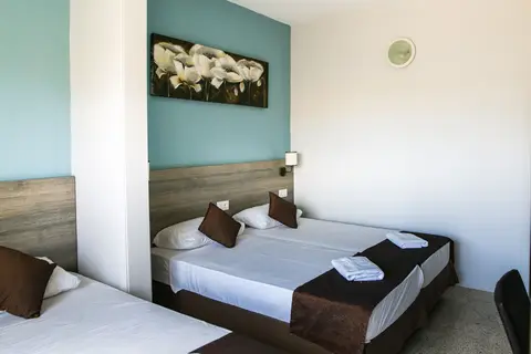 Beach Garden Hotel in San Ġiljan, foto 7