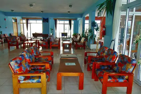 Oasis in Τιγκάκι — foto 8