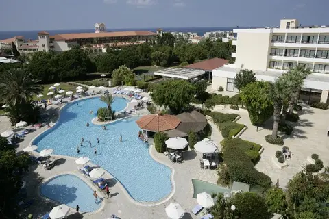 Avanti Hotel in Paphos — foto 22