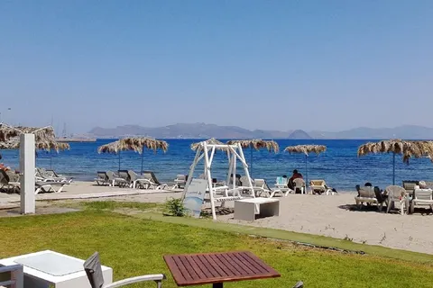 Theodorou Beach foto 5