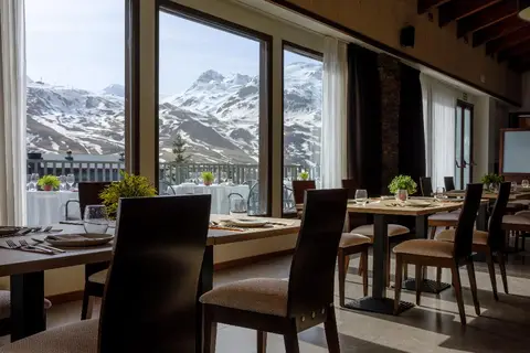 SNÖ Aragón Hills Hotel in Pyreneeën — foto 3
