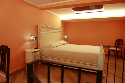 Lanfipe Palace in Napels — foto 22