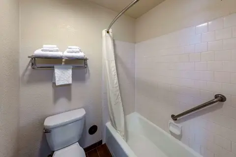 Best Western Town & Country Lodge in Tulare — foto 23