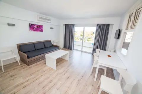 Pierre & Vacances Residence Mallorca Portofin in Santa Ponça — foto 14