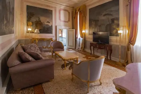 Ca Bonfadini Historic Experience in Venetië — foto 5