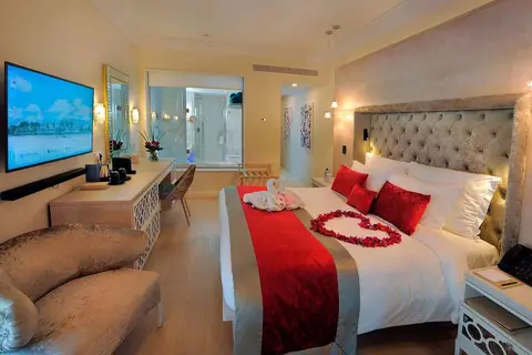 Amavi MadeForTwo Hotels in Paphos — foto 19