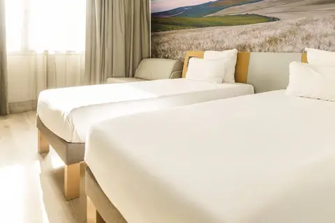 Novotel Sevilla in Sevilla — foto 11