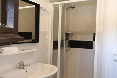 Iron Gate Marina 3B in Sarzana — foto 13