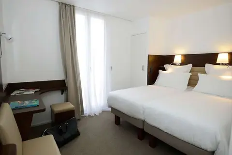Hotel Monsigny in Nice — foto 17