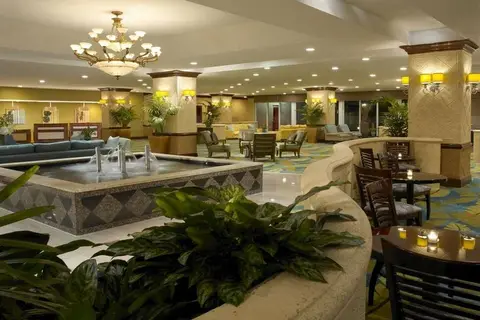 Holiday Inn Miami Beach Oceanfront in Miami Beach — foto 26