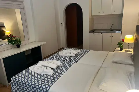 Golden Days Hotel in Αφάντου — foto 15