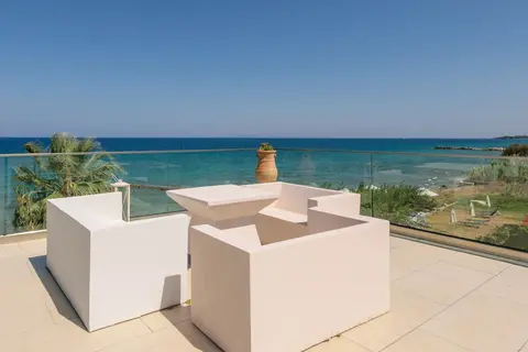 Belussi Beach Hotel & Suites in Kypseli, foto 23